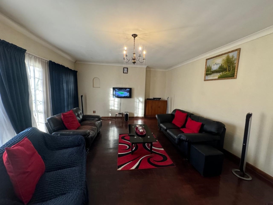 3 Bedroom Property for Sale in Parkhill Gardens Gauteng