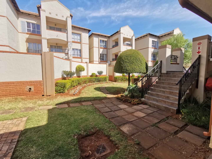 2 Bedroom Property for Sale in Boardwalk Gauteng