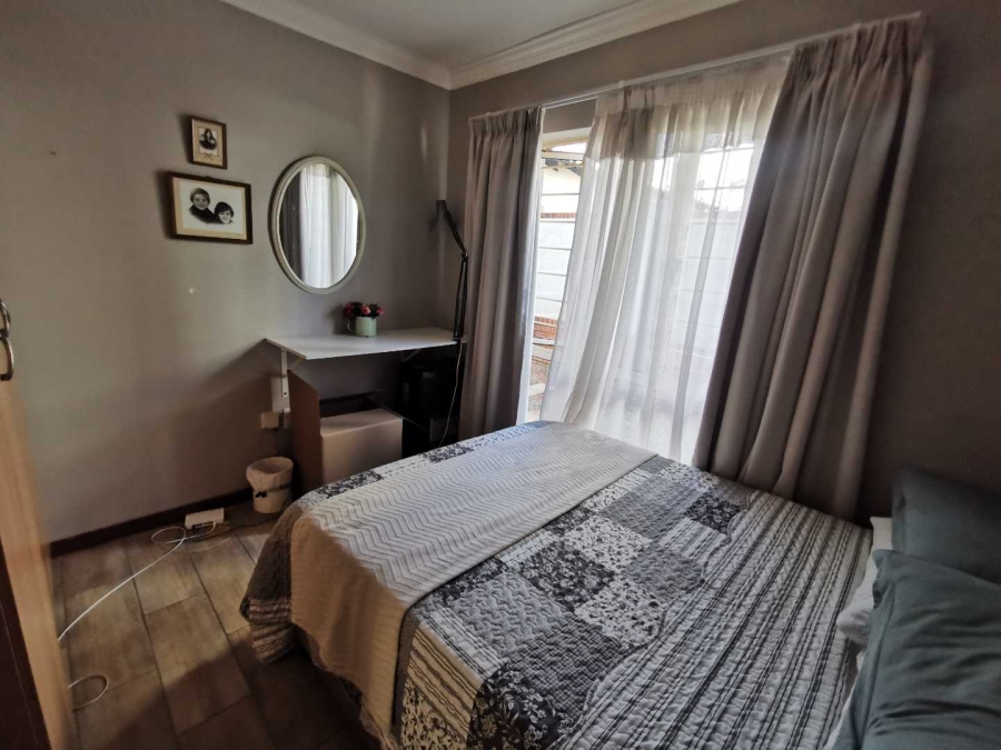 2 Bedroom Property for Sale in Boardwalk Gauteng