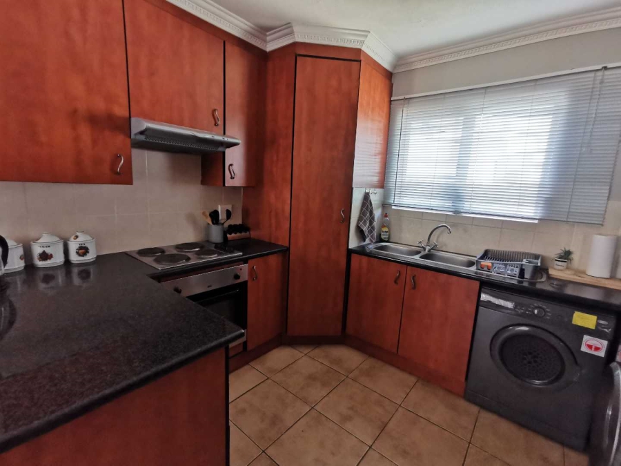 2 Bedroom Property for Sale in Boardwalk Gauteng