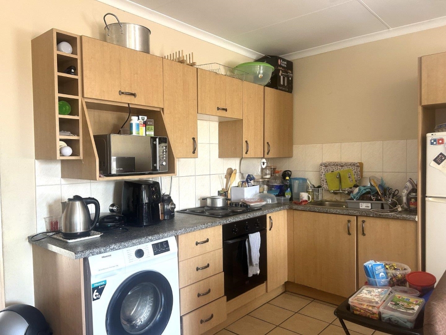 2 Bedroom Property for Sale in Moffat View Gauteng