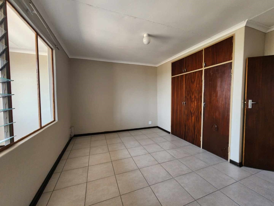 To Let 2 Bedroom Property for Rent in Jan Niemand Park Gauteng