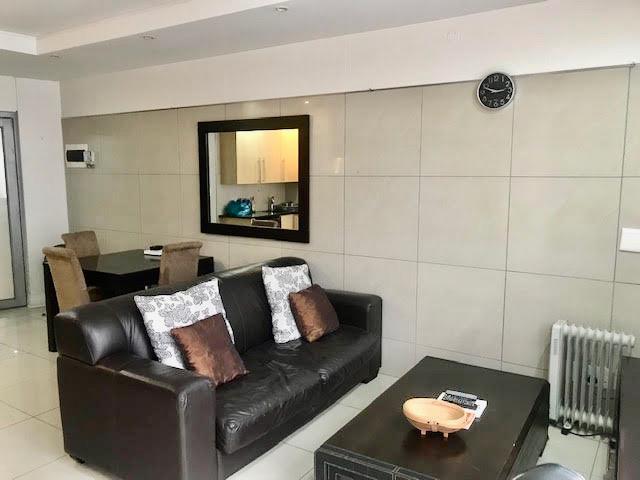 To Let 1 Bedroom Property for Rent in Sandown Gauteng