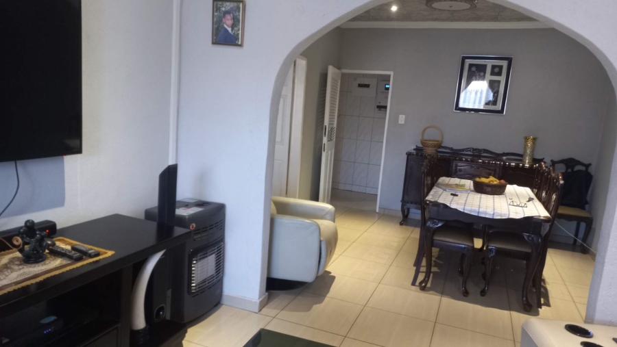 4 Bedroom Property for Sale in Diepkloof Gauteng