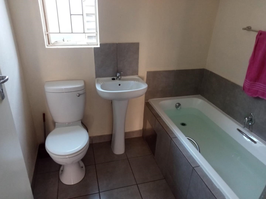 3 Bedroom Property for Sale in Sky City Gauteng