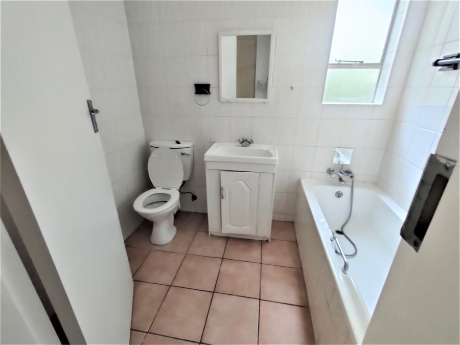 2 Bedroom Property for Sale in Noordhang Gauteng