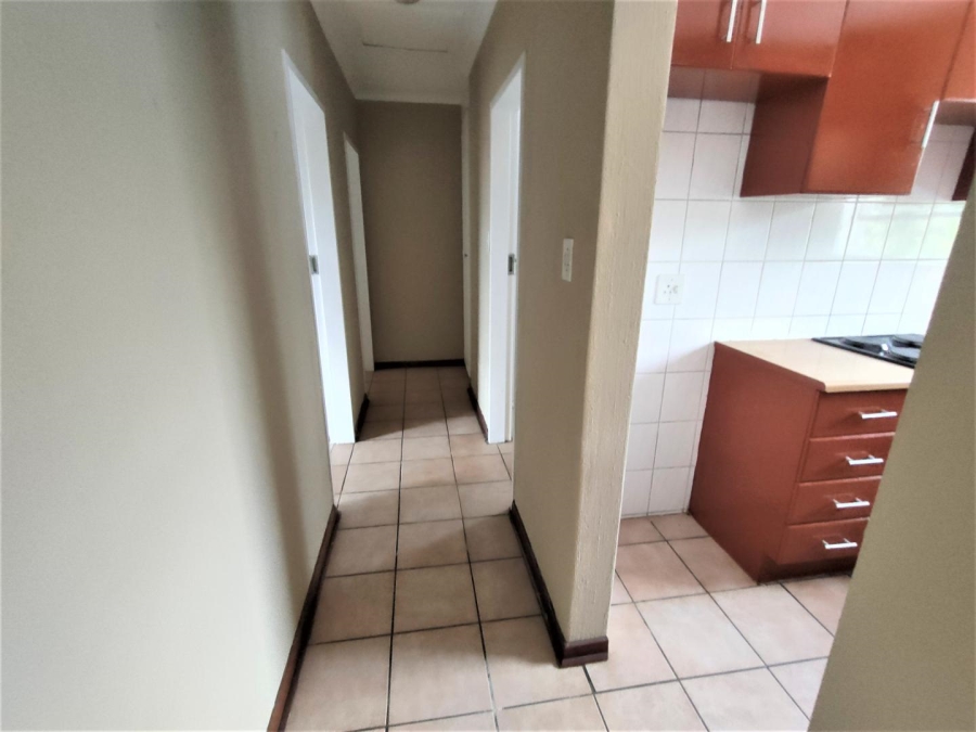 2 Bedroom Property for Sale in Noordhang Gauteng