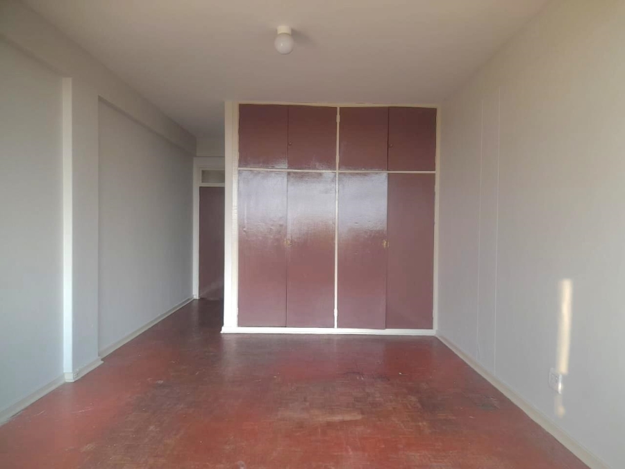 To Let 3 Bedroom Property for Rent in Yeoville Gauteng