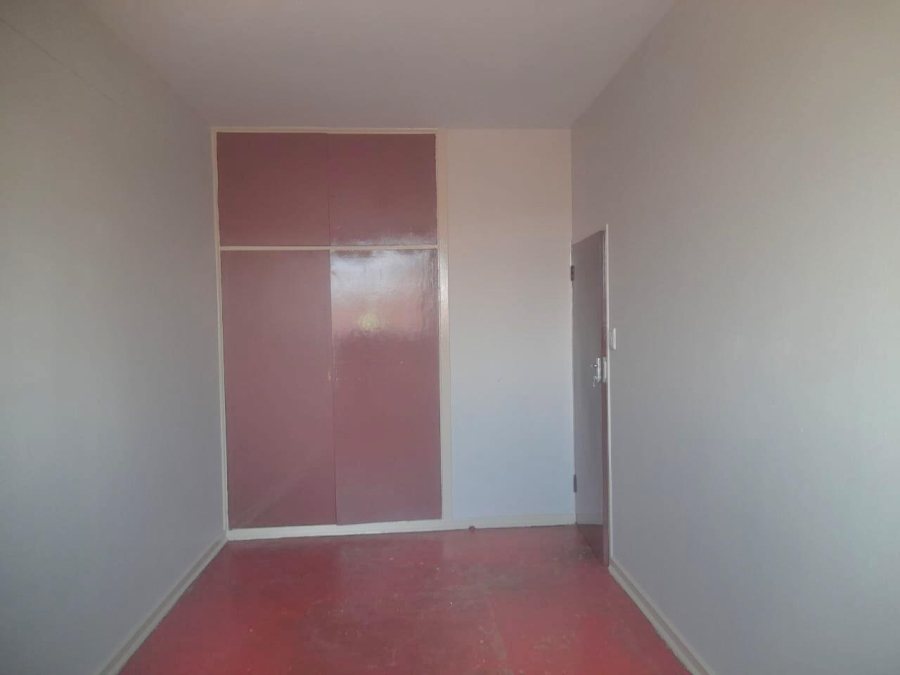 To Let 3 Bedroom Property for Rent in Yeoville Gauteng