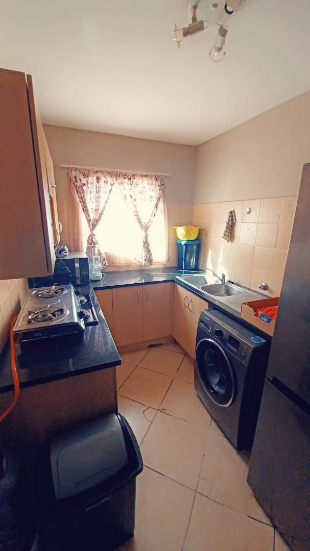 2 Bedroom Property for Sale in Andeon Gauteng