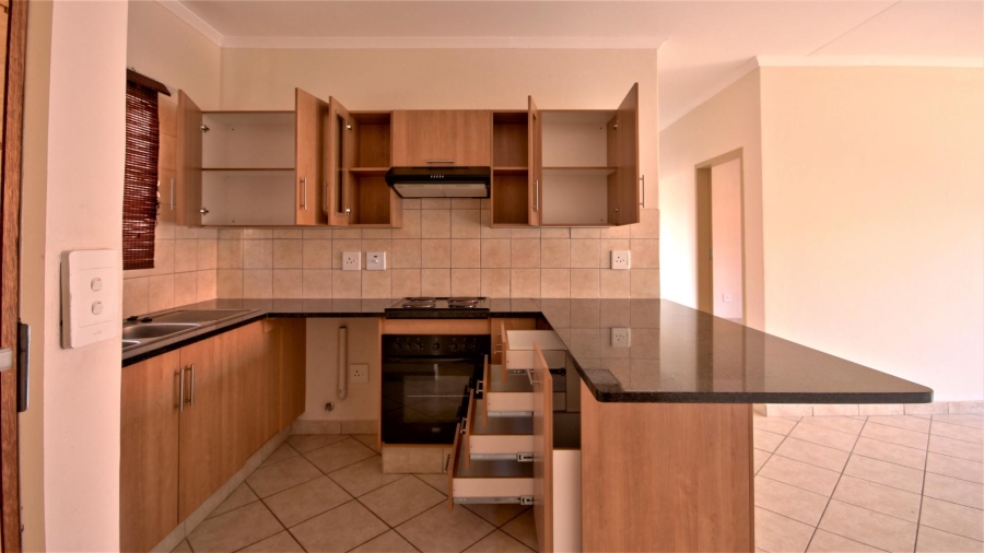 To Let 3 Bedroom Property for Rent in Elardus Park Gauteng