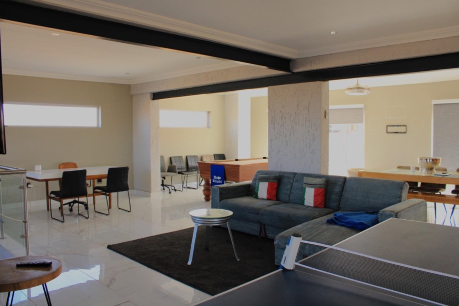 5 Bedroom Property for Sale in Bronkhorstbaai Dorp Gauteng