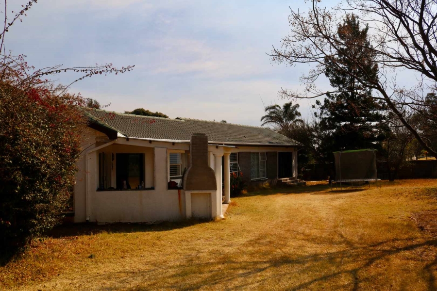 4 Bedroom Property for Sale in Noordheuwel Gauteng