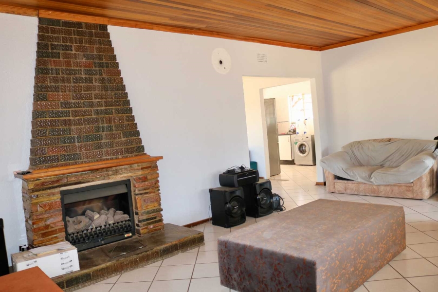 4 Bedroom Property for Sale in Noordheuwel Gauteng