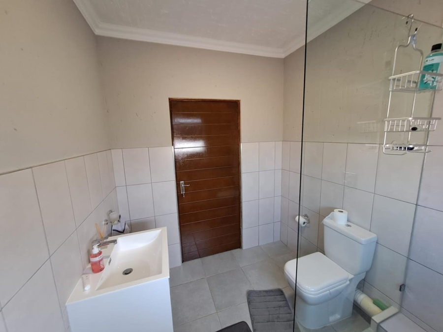 3 Bedroom Property for Sale in Halfway House Gauteng