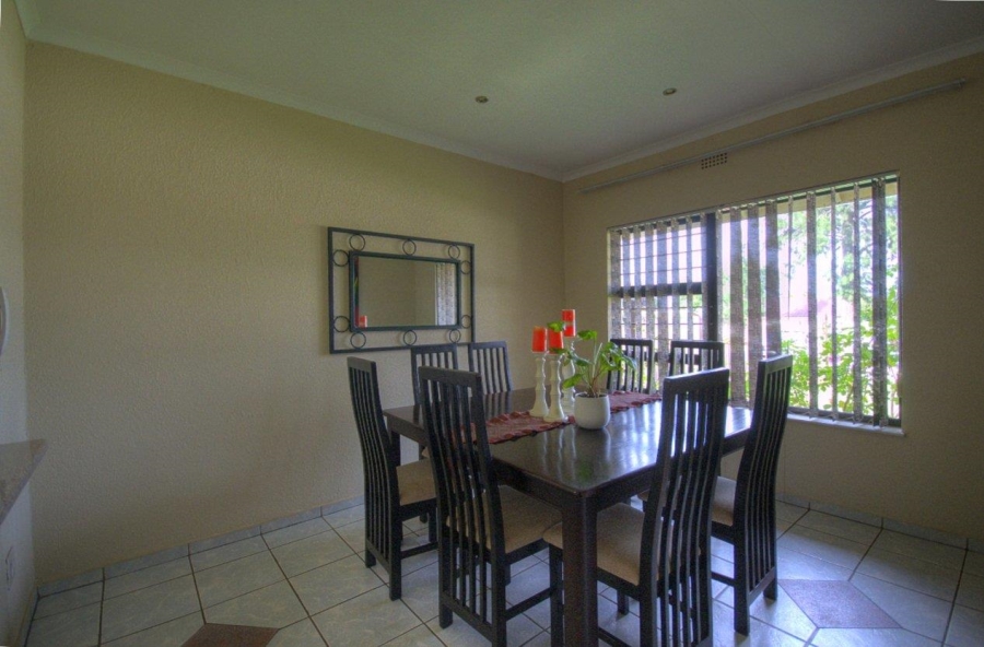 To Let 3 Bedroom Property for Rent in Brackendowns Gauteng