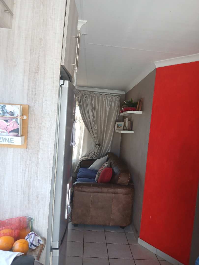 3 Bedroom Property for Sale in Nellmapius Gauteng