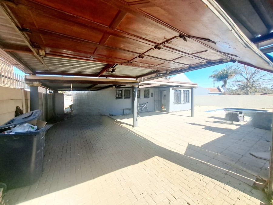 3 Bedroom Property for Sale in Eersterust Gauteng