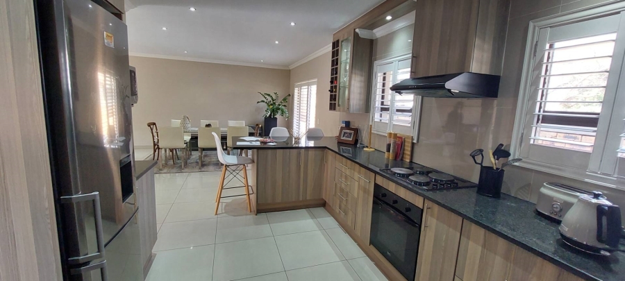 3 Bedroom Property for Sale in New Redruth Gauteng