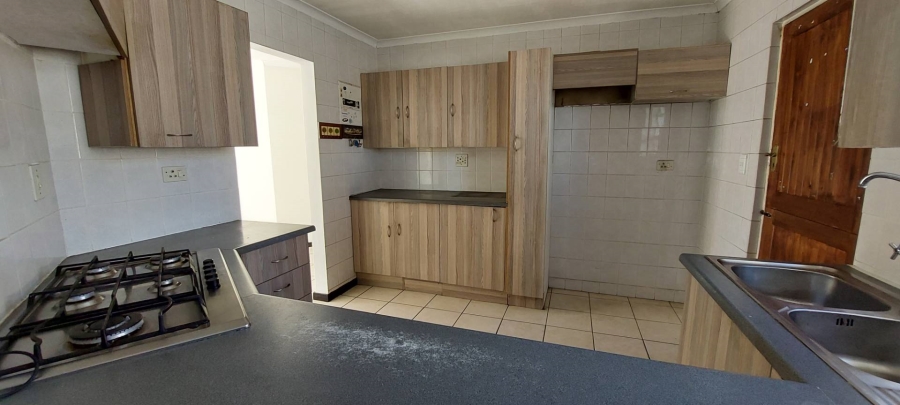 3 Bedroom Property for Sale in Verwoerdpark Gauteng