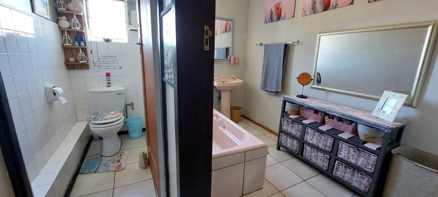 4 Bedroom Property for Sale in Florentia Gauteng