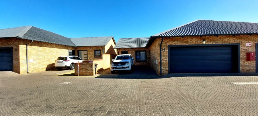 3 Bedroom Property for Sale in New Market Gauteng