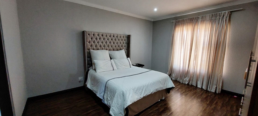 3 Bedroom Property for Sale in New Market Gauteng