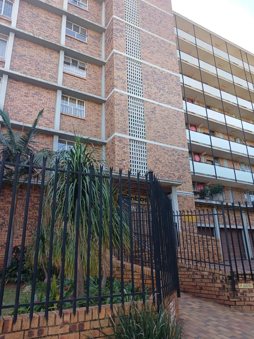 2 Bedroom Property for Sale in Wonderboom South Gauteng