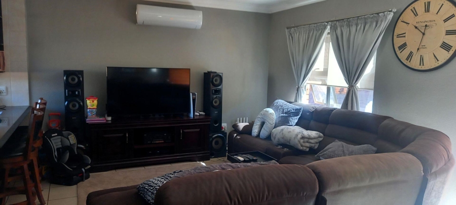 3 Bedroom Property for Sale in New Redruth Gauteng