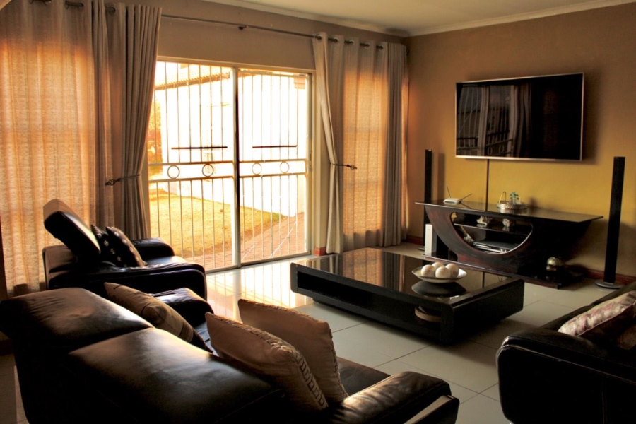 4 Bedroom Property for Sale in Riamar Park Gauteng