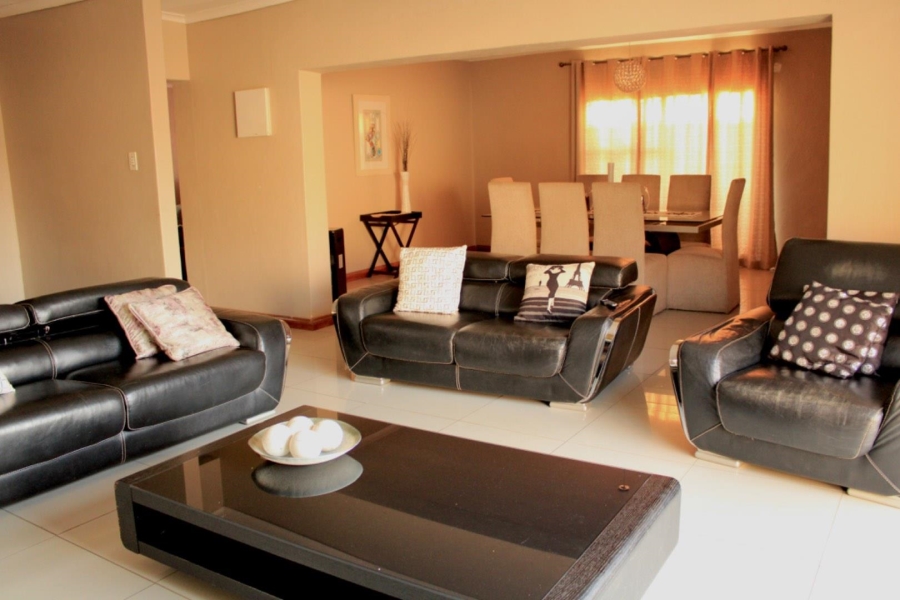 4 Bedroom Property for Sale in Riamar Park Gauteng