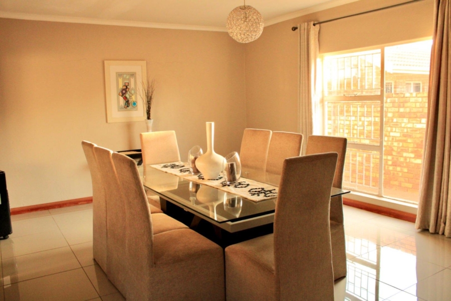 4 Bedroom Property for Sale in Riamar Park Gauteng