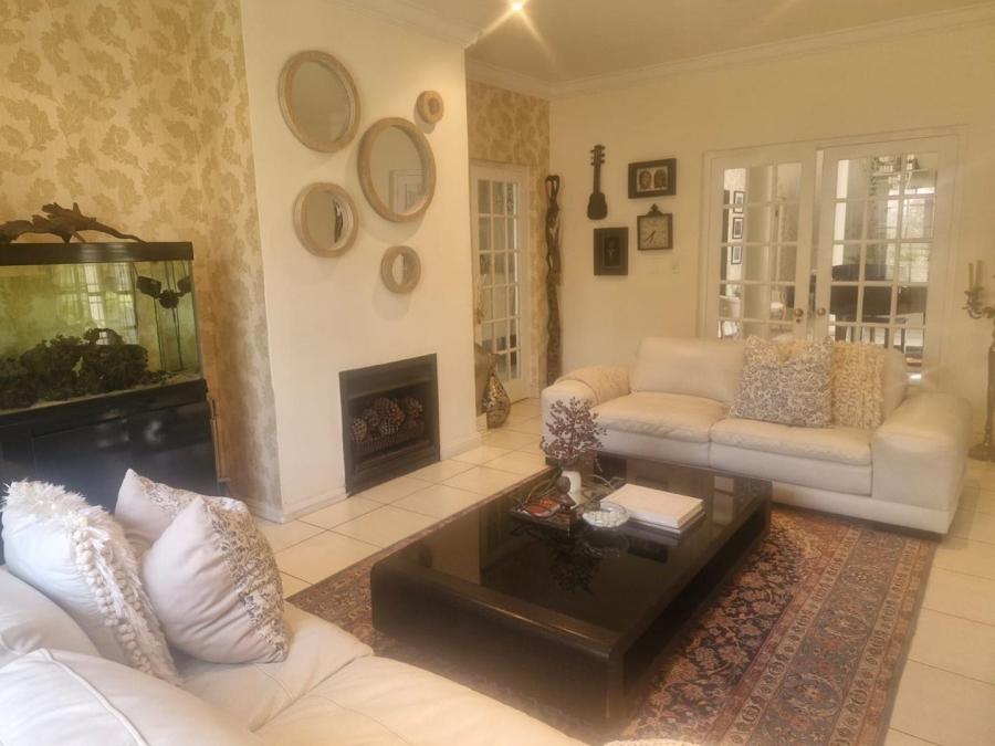 To Let 4 Bedroom Property for Rent in Morningside Gauteng