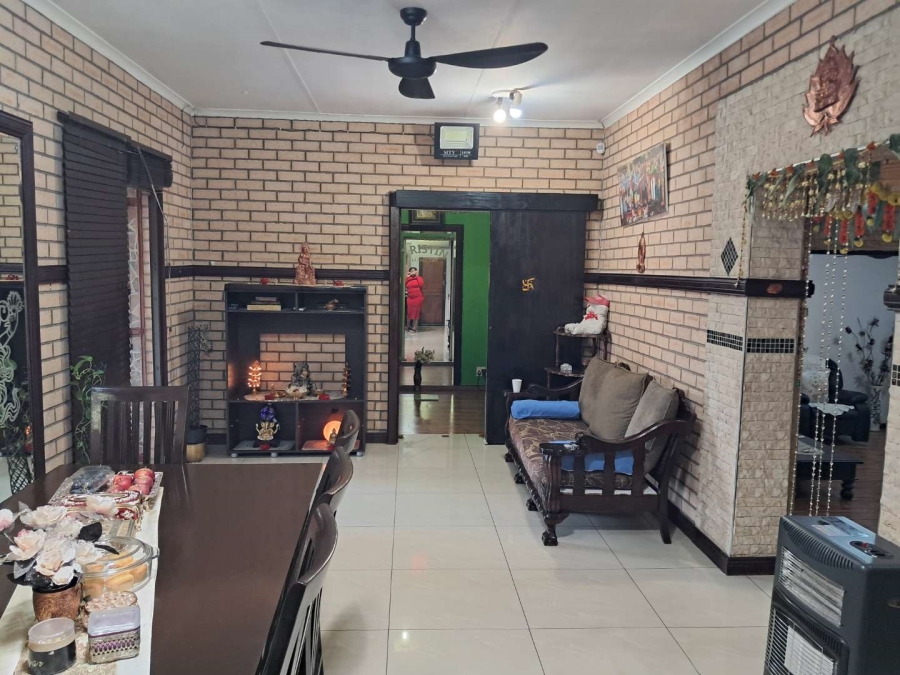 4 Bedroom Property for Sale in Noordwyk Gauteng