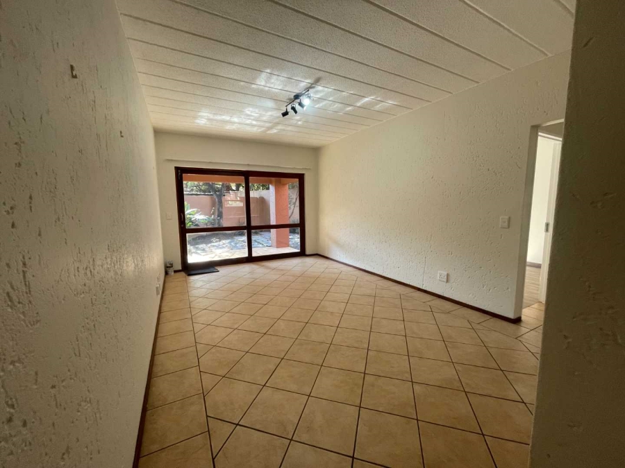 1 Bedroom Property for Sale in Douglasdale Gauteng