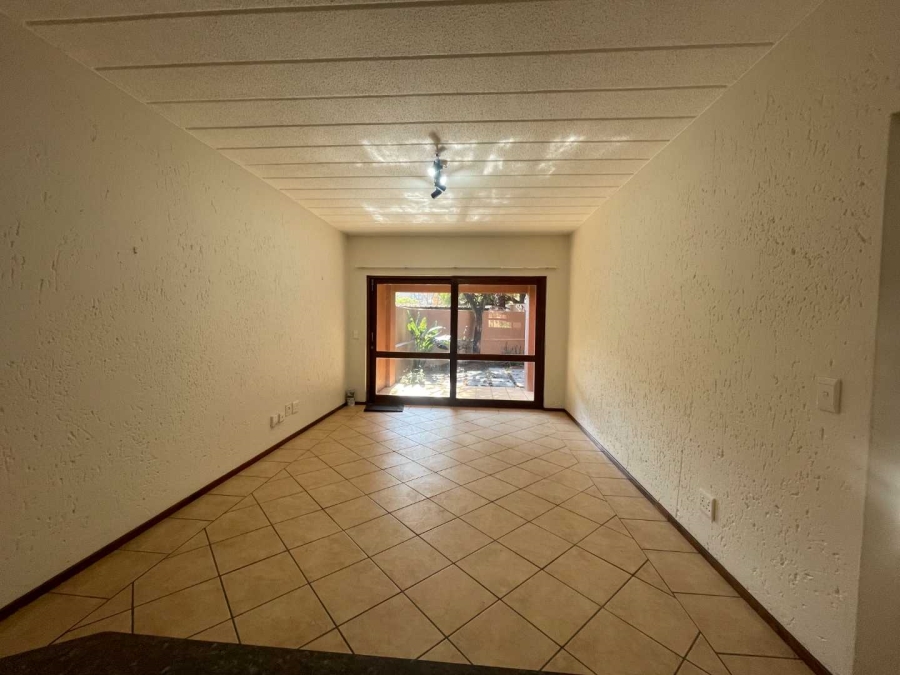 1 Bedroom Property for Sale in Douglasdale Gauteng