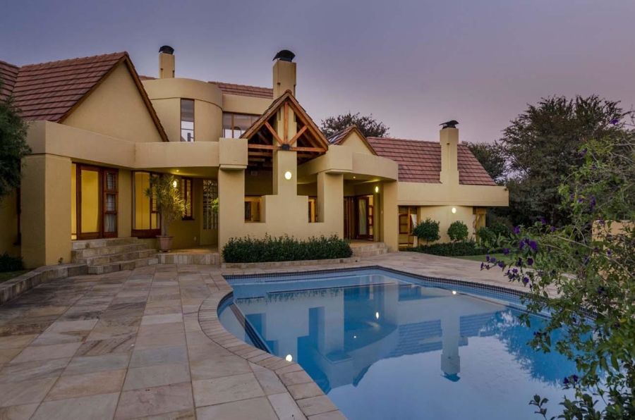 7 Bedroom Property for Sale in Saddlebrook Estate Gauteng