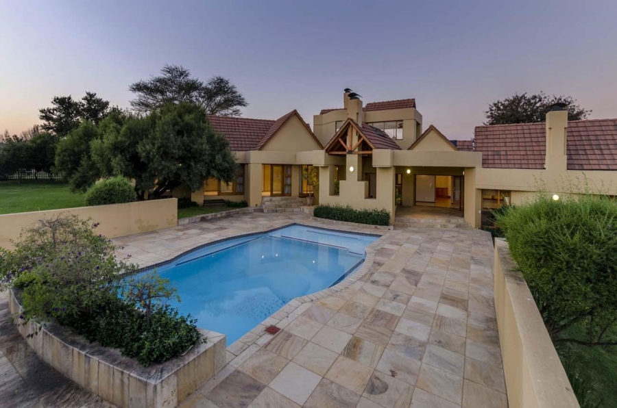 7 Bedroom Property for Sale in Saddlebrook Estate Gauteng