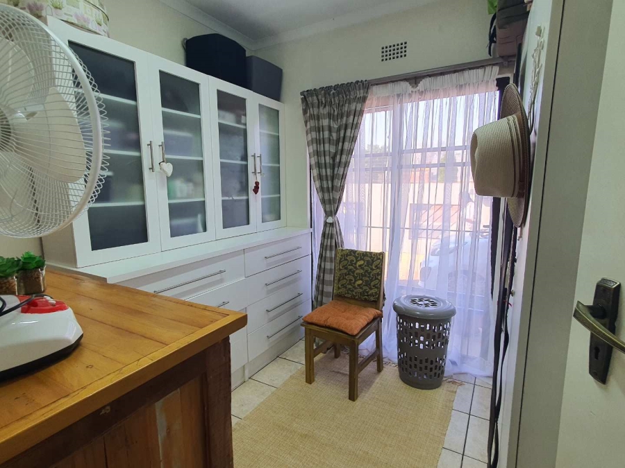 4 Bedroom Property for Sale in Brackenhurst Gauteng