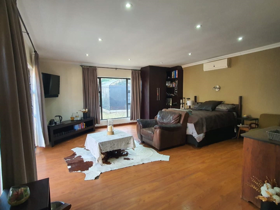 4 Bedroom Property for Sale in Brackenhurst Gauteng