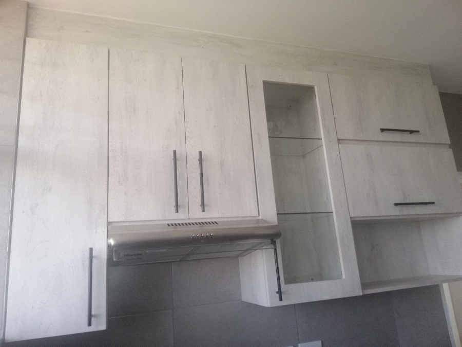 To Let 2 Bedroom Property for Rent in Denlee Gauteng