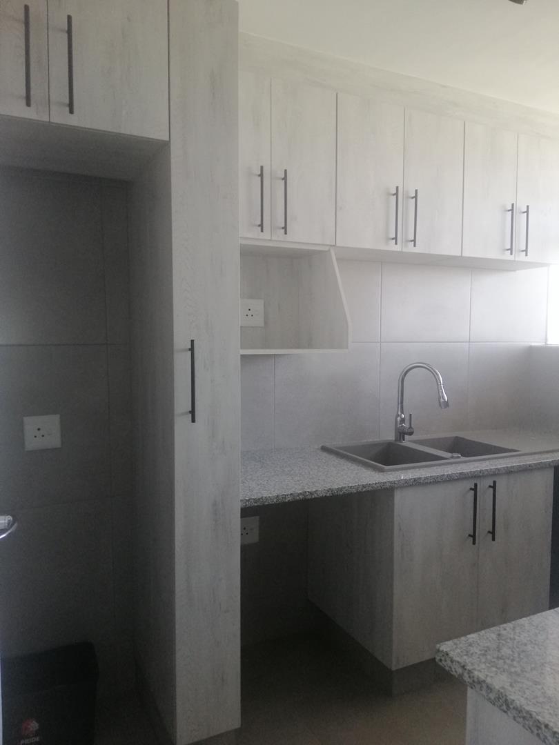 To Let 2 Bedroom Property for Rent in Denlee Gauteng