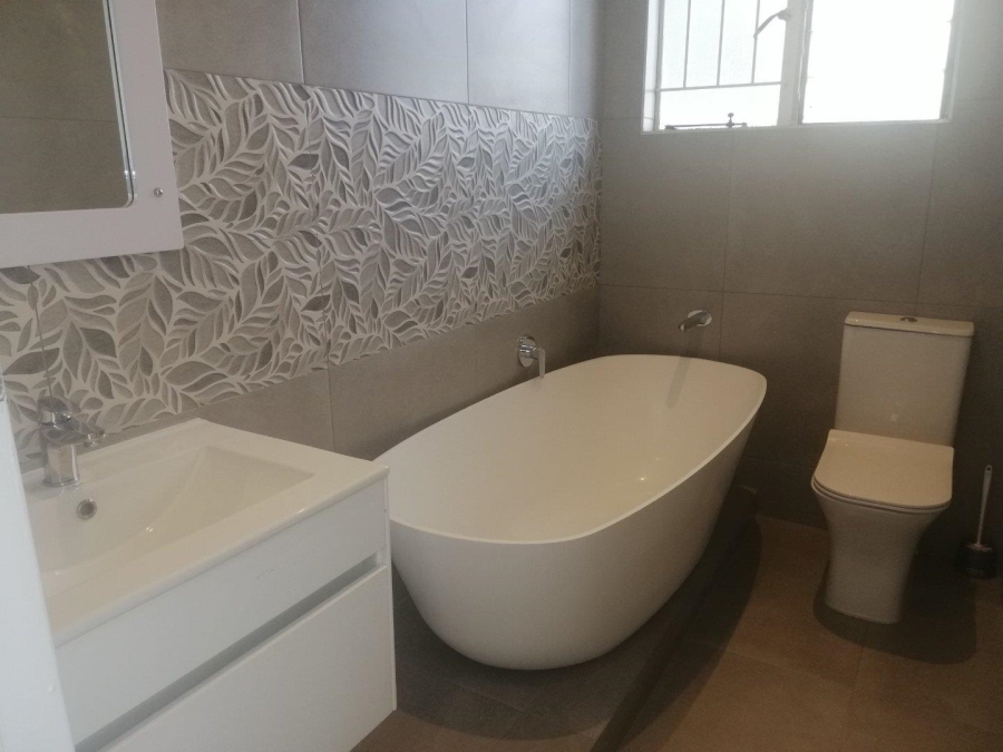 To Let 2 Bedroom Property for Rent in Denlee Gauteng