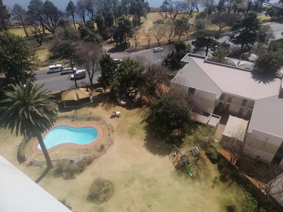 2 Bedroom Property for Sale in Denlee Gauteng