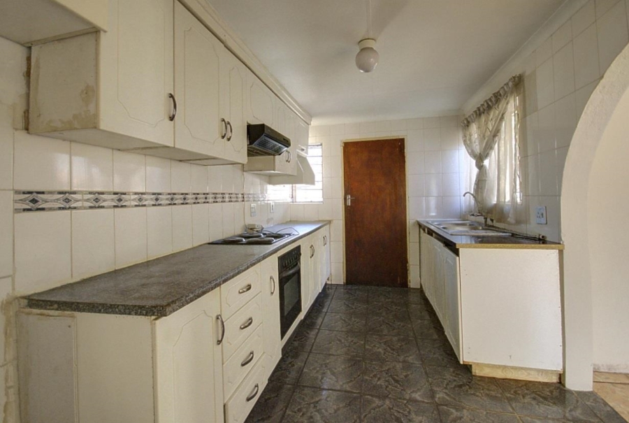 4 Bedroom Property for Sale in Mayberry Park Gauteng