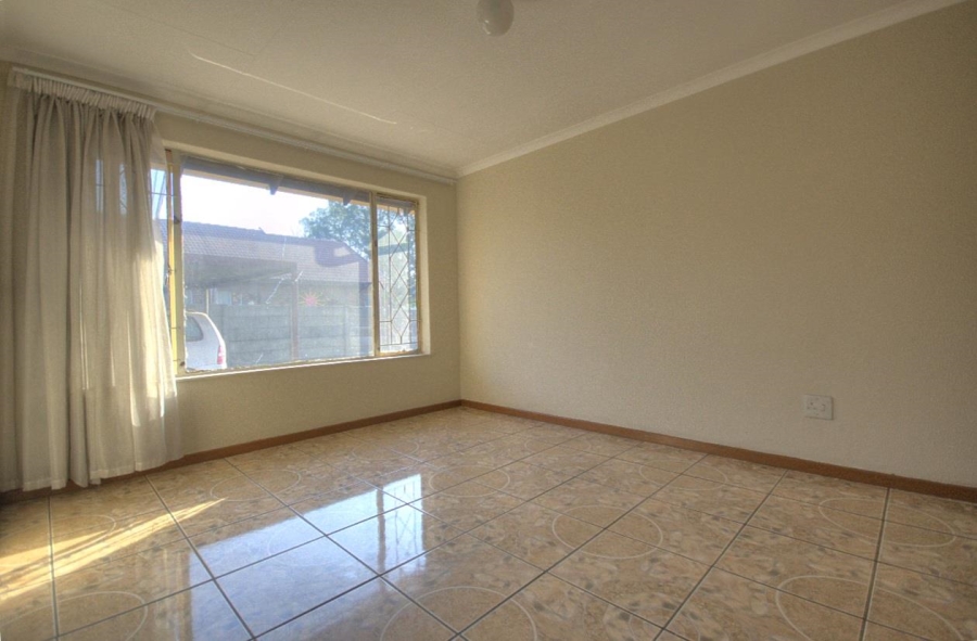 4 Bedroom Property for Sale in Mayberry Park Gauteng