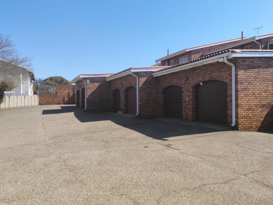 3 Bedroom Property for Sale in Lambton Gauteng