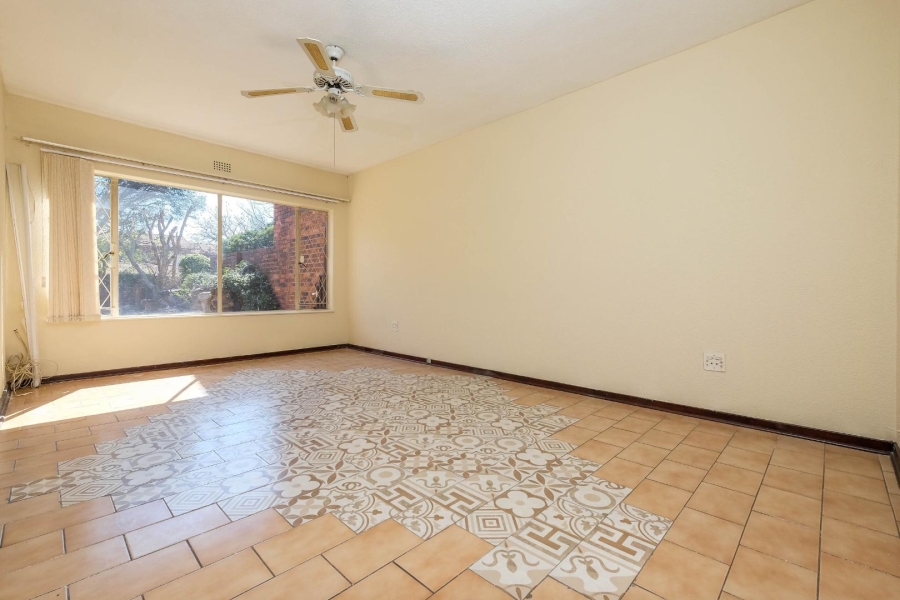 3 Bedroom Property for Sale in Buccleuch Gauteng