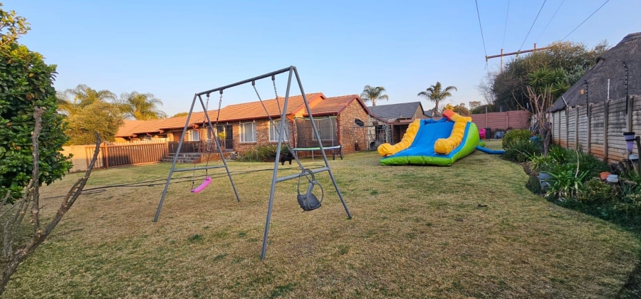 3 Bedroom Property for Sale in Highveld Gauteng