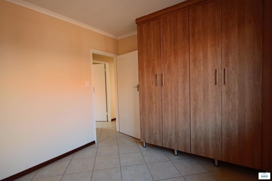 3 Bedroom Property for Sale in Monavoni Gauteng